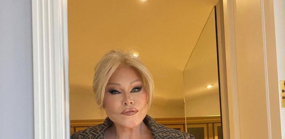 Jocelyn Wildenstein, famosa por sus cirugías extremas y conocida como 'Catwoman', ha fallecido a los 84 años.