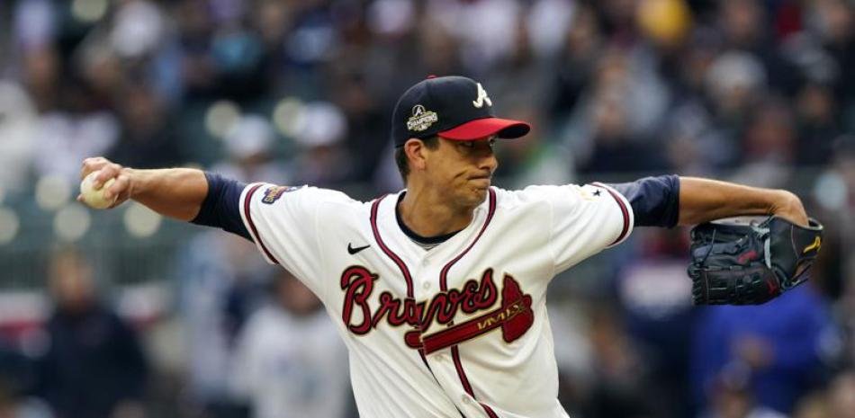 Orioles anuncia contrato por un año con Charlie Morton