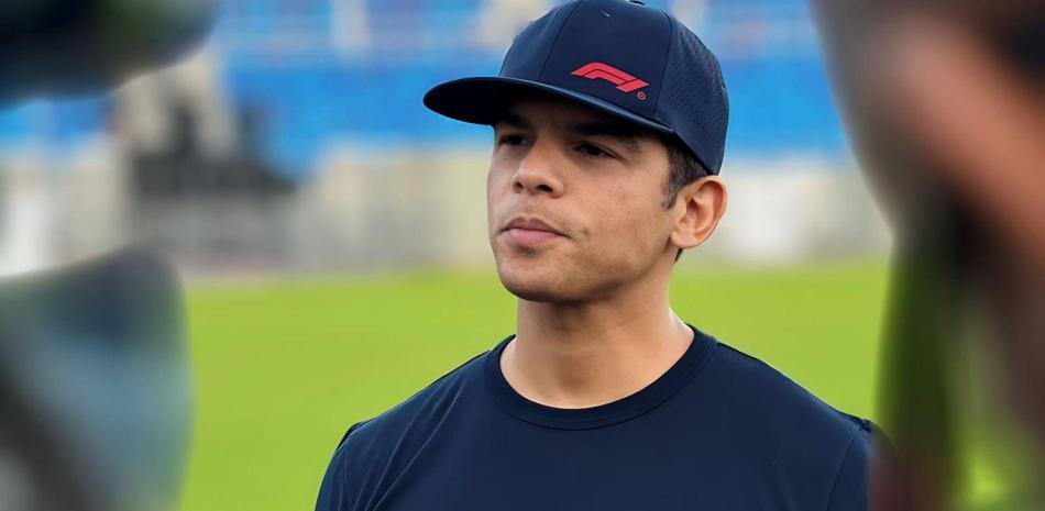 Saymon Díaz pide quitar prohibición a la bachata "Suegra" para la cuarta función de Aventura