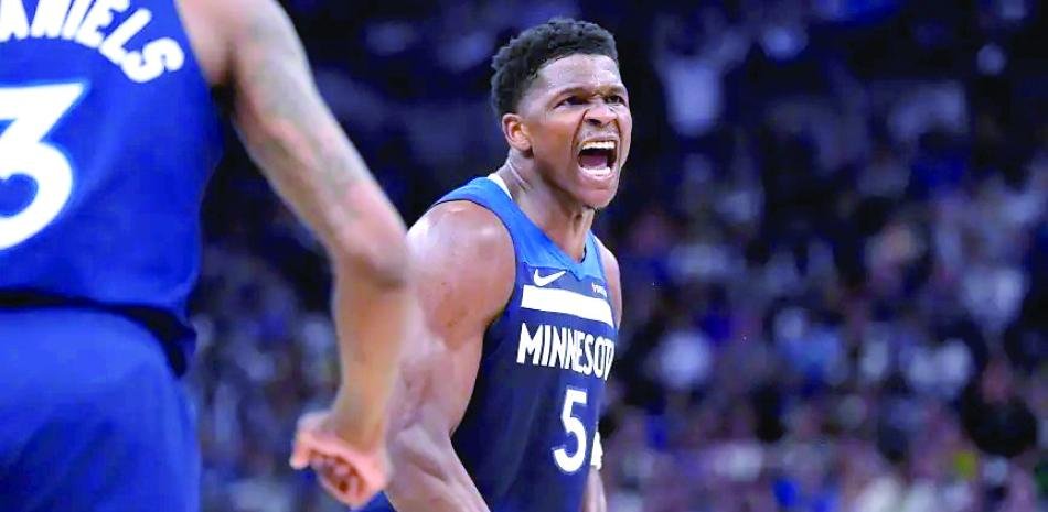 Anthony Edwards Entasta 43 y los Lobos superan 116-113 a los Lakers
