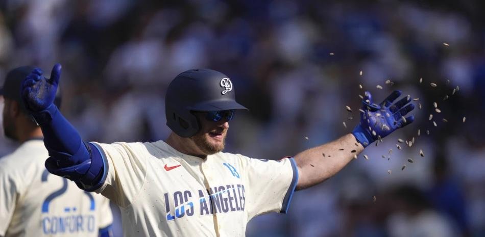 Muncy promueve 7, los Dodgers esquivan 18-2 a los Yankees, el juez alcanza los 21 jonrones