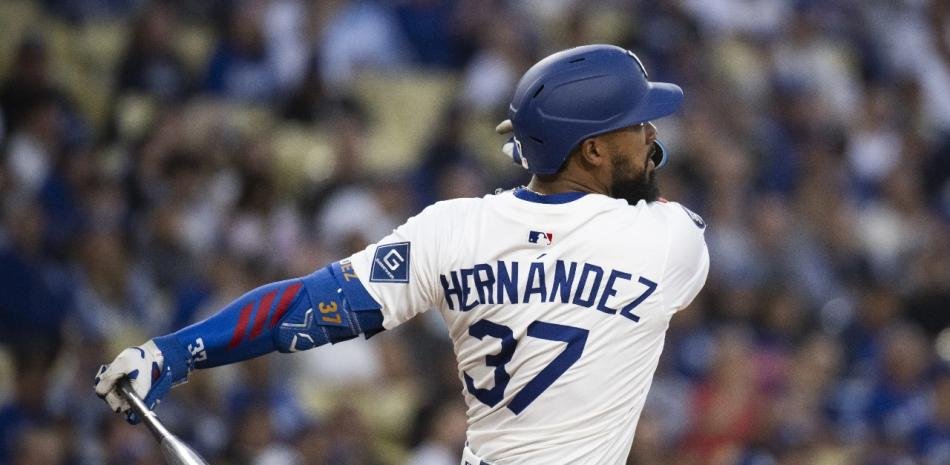Teoscar continúa con su gran ofensiva, vence a 5-3 en la victoria de los Dodgers sobre los Marlins