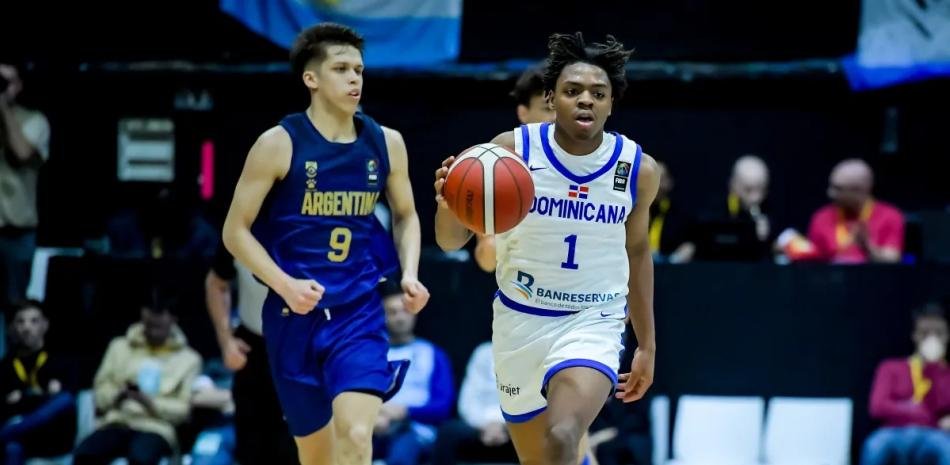 República Dominicana contra Jordania al comienzo de la Copa Mundial Sub-19 en Suiza