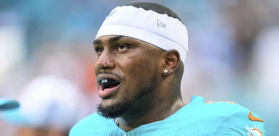 Dominican Bayron Matos, de Dolphins, es dado de alta del hospital