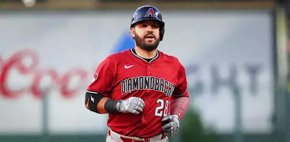 Eugenio Suárez se cambia a Seattle Sailors