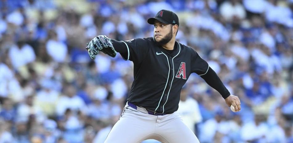 Carroll y Rodríguez Leadran Arizona para vencer a los Dodgers por cuarta vez consecutiva