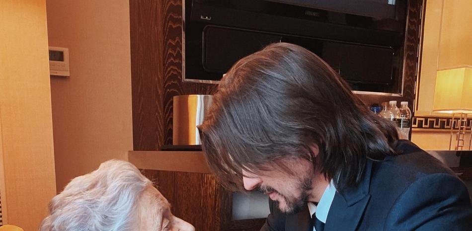 Madre de Juanes muere, 95